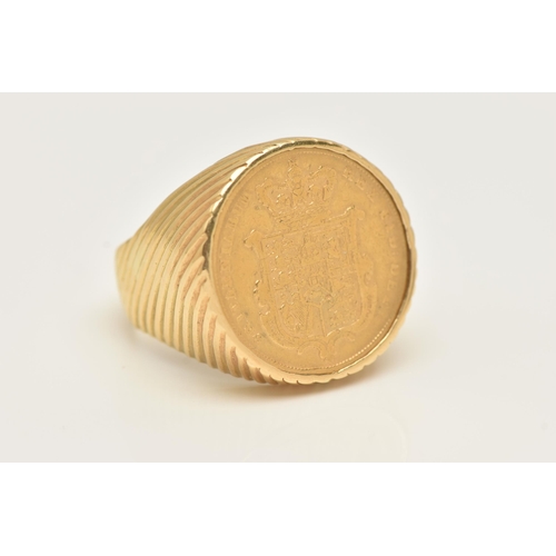 36 - A GENTS 18CT GOLD MOUNTED FULL SOVEREIGN RING, obverse depicting George IV dated 1825, reverse with ... 