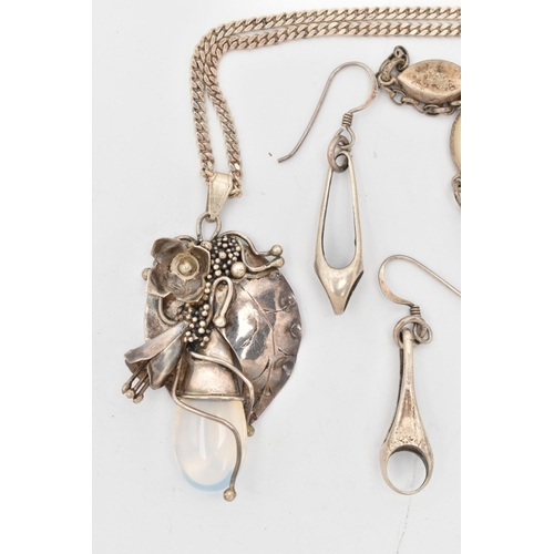 76 - A SMALL SELECTION OF WHITE METAL JEWELLERY, to include a white metal and mother of pearl necklace, a... 