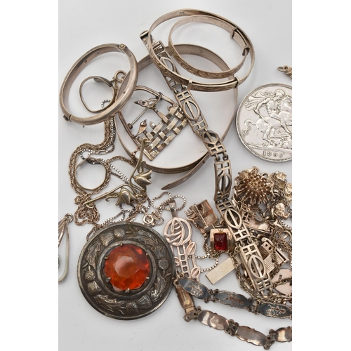 91 - A BAG OF ASSORTED SILVER AND WHITE METAL, to include a silver bangle, two silver brooches a silver c... 