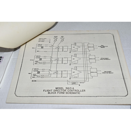 549 - A GEMINI INERTIAL MEASURING UNIT BOOKLET, the booklet informed Astronauts working on the programme o... 