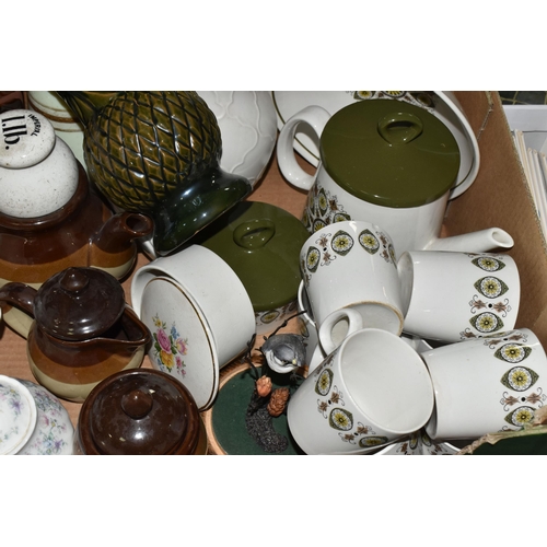 551 - FOUR BOXES OF CERAMICS AND SUNDRIES, to include a Swinnertons 'Paisley Green' pattern tea set, a Wes... 