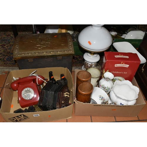 576 - TWO BOXES AND LOOSE SEWING MACHINE, CERAMICS, CONERTINA AND SUNDRY ITEMS, to include a boxed Royal D... 