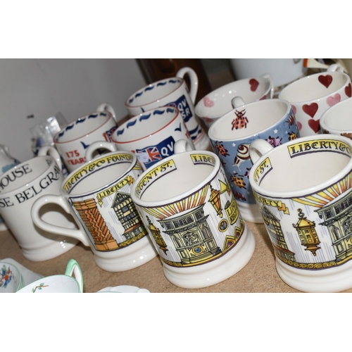 342 - A GROUP OF TWELVE EMMA BRIDGEWATER MUGS AND ONE MILK JUG, comprising a second quality 'Pink Hearts' ... 