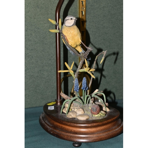 386 - A COLLECTION OF COUNTRY ARTISTS BIRD SCULPTURES AND TABLE LAMP, comprising CA97 Tawny Owl with Mice,... 