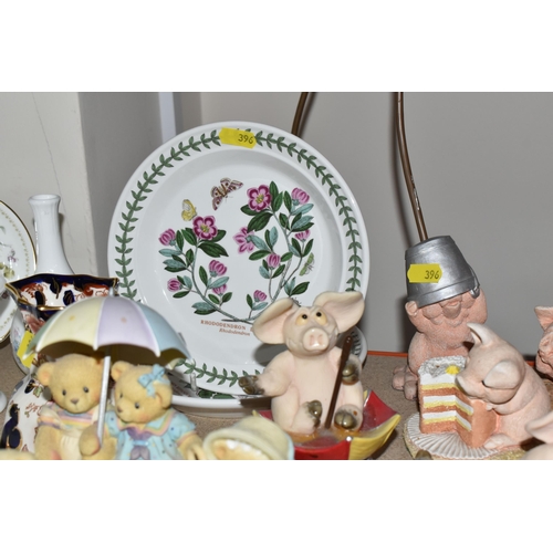 396 - A GROUP OF COLLECTABLE ORNAMENTS FROM NAMED MANUFACTURERS to include six Beswick birds comprising Wr... 