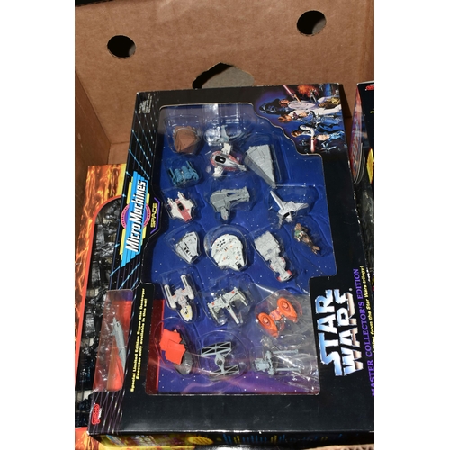 450 - A QUANTITY OF BOXED MODERN STAR WARS TOYS AND GAMES, Hasbro Attack of the Clones Obi-Wan Kenobi's Je... 