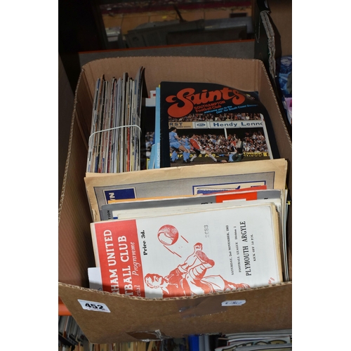 452 - A QUANTITY OF 1960S AND 1970S FOOTBALL PROGRAMMES, good selection of English and Welsh teams and inc... 