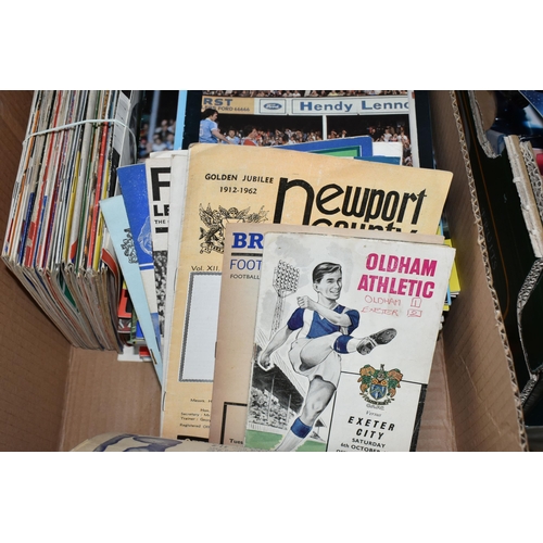 452 - A QUANTITY OF 1960S AND 1970S FOOTBALL PROGRAMMES, good selection of English and Welsh teams and inc... 