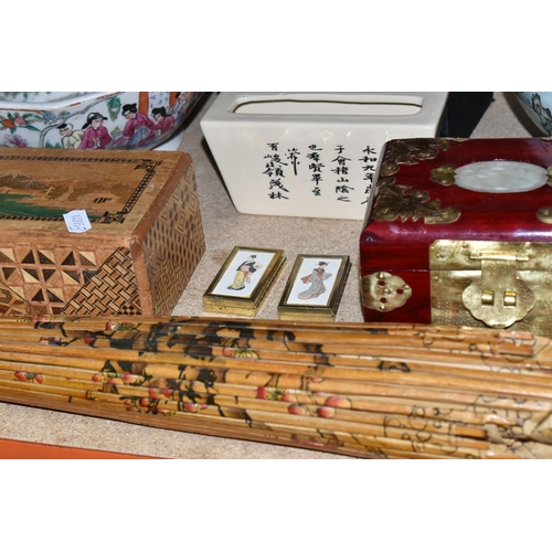 470 - A GROUP OF ORIENTAL ITEMS, to include a large porcelain box decorated with boys playing in a garden,... 