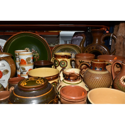 481 - A COLLECTION OF CERAMICS, mainly red earthenware pieces, to include continental and art pottery, sli... 