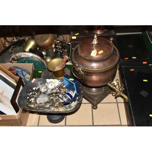 520 - TWO BOXES AND LOOSE COPPER AND METALWARE, to include a large Victorian copper samovar, copper pan, b... 