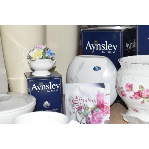 524 - A GROUP OF AYNSLEY GIFT AND TEA WARE, comprising a boxed Cherry Blossom square tray, a boxed Cherry ... 