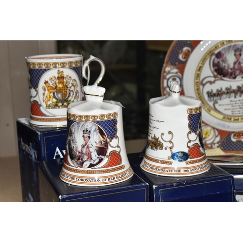 525 - A COLLECTION OF AYNSLEY ROYAL COMMEMORATIVE CERAMICS, to include bells, mugs, plates and a loving cu... 