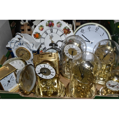 526 - TWO BOXES AND LOOSE CLOCKS AND METAL WARE, to include five anniversary clocks by makers including St... 