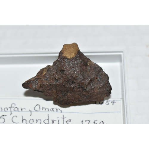 545 - AN L5 CHONDRITE METEORITE SAMPLE FROM DHOFAR, OMAN, found 2011, 19.6g (1)