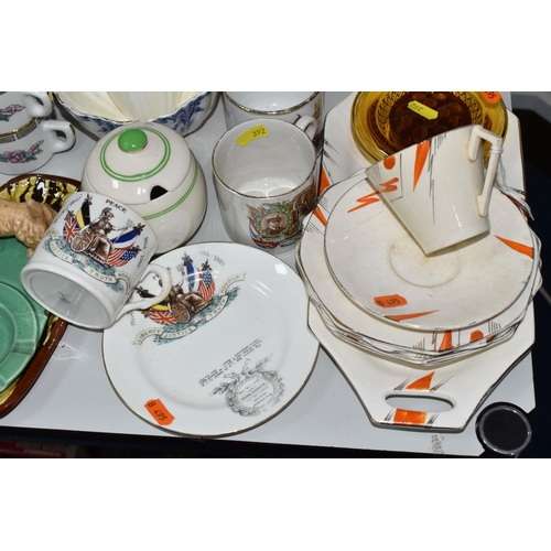 392 - A GROUP OF VINTAGE MISCELLANEOUS ITEMS comprising a partial Longtons art deco style dinner service a... 