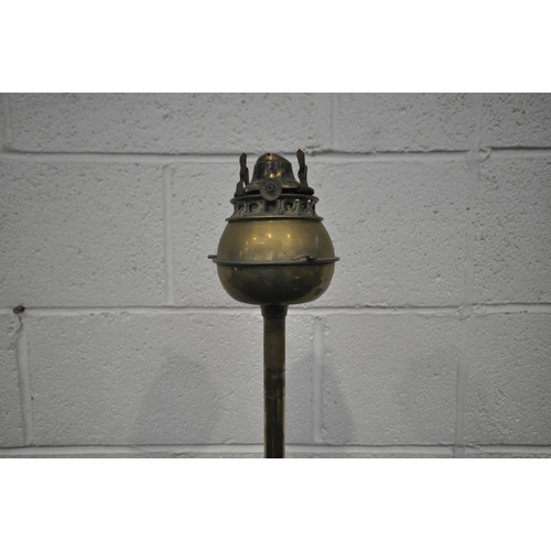 1278 - A 19TH CENTURY BRASS TELESCOPIC OIL LAMP, with a Corinthian style pillar, on a stepped base, with pa... 