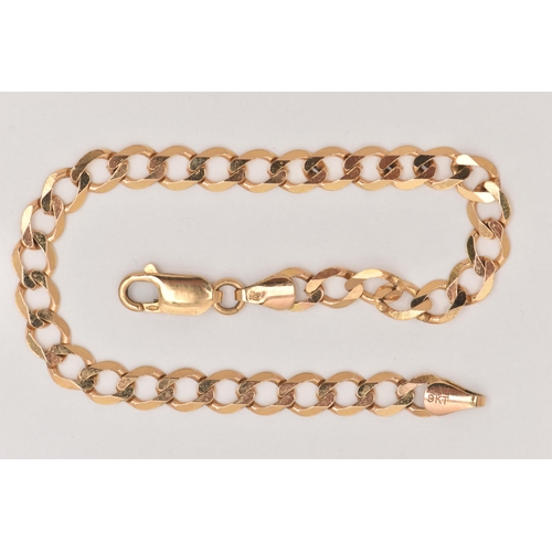 19 - A 9CT GOLD CURB LINK BRACELET, fitted with a lobster clasp, hallmarked 9ct Sheffield, length 205mm, ... 