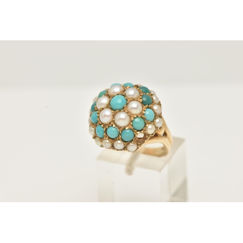 41 - A 1960S 9CT YELLOW GOLD TURQUOISE AND SPLIT CULTURED PEARL BOMBE CLUSTER RING, the cluster is of hex... 