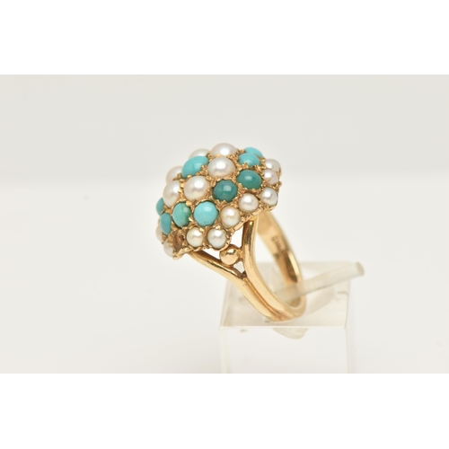 41 - A 1960S 9CT YELLOW GOLD TURQUOISE AND SPLIT CULTURED PEARL BOMBE CLUSTER RING, the cluster is of hex... 