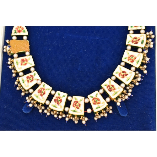 63 - AN ASIAN YELLOW METAL ENAMEL PASTE AND IMITATION PEARL FRINGE NECKLACE, designed as a series of thir... 