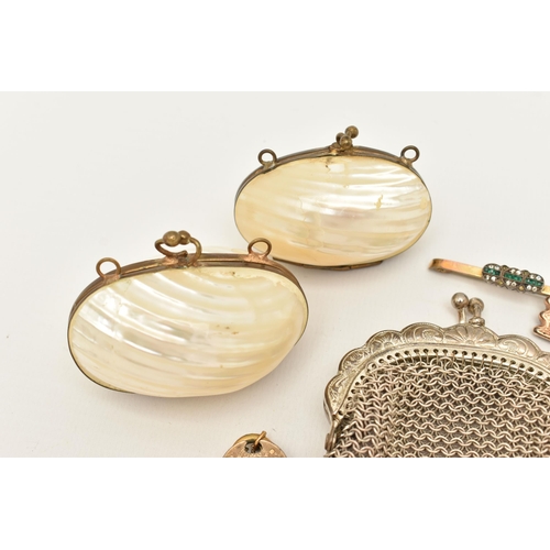 105 - A COLLECTION OF LATE 19TH TO EARLY 20TH CENTURY JEWELLERY AND ACCESSORIES, to include a rolled gold ... 