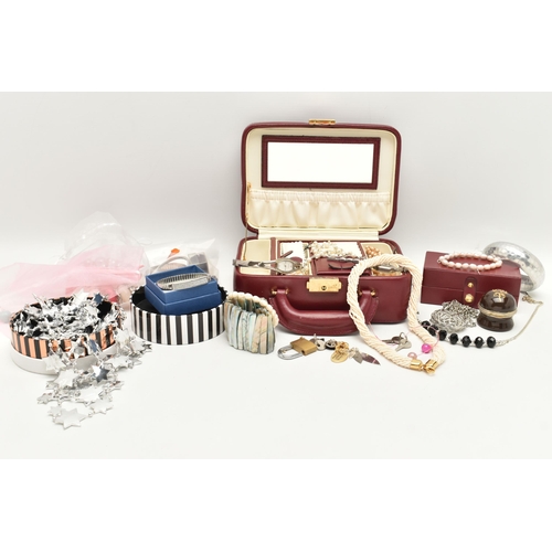 122 - A BOX OF ASSORTED SILVER/WHITE METAL AND COSTUME JEWELLERY, to include a silver cubic zirconia set h... 