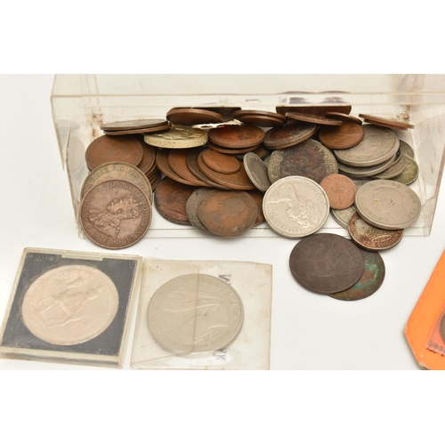 136 - A CARDBOARD BOX CONTAININ A SMALL AMOUNT OF UK COINAGE, to include The Ship Series Halfpenny set of ... 