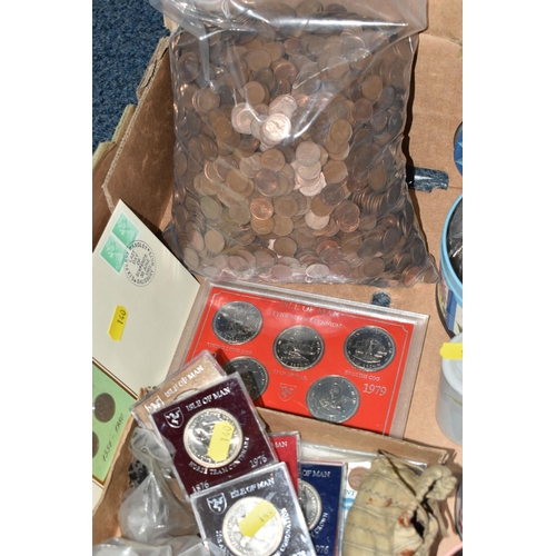 140 - A LARGE CARDBOARD BOX CONTAINING MAINLY UK COINAGE, to include copper coins, Cupro Nickel, Isle of M... 