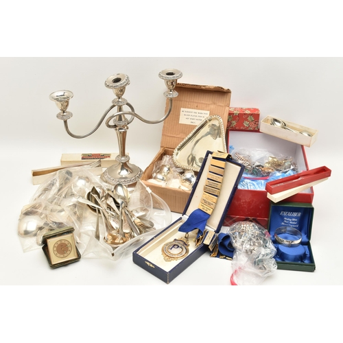 178 - A BOX OF ASSORTED ITEMS, to include an AF hinged silver bangle, hallmarked Birmingham, approximate g... 