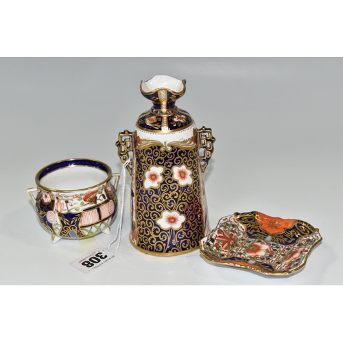 308 - THREE PIECES OF 19TH CENTURY ROYAL CROWN DERBY IMARI PATTERN PORCELAIN, comprising a small cauldron ... 