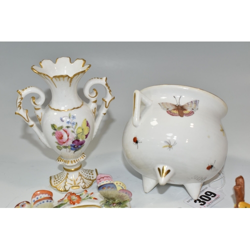 309 - A GROUP OF FIVE NINETEENTH CENTURY PIECES OF ROYAL CROWN DERBY TABLEWARE, comprising a cauldron deco... 