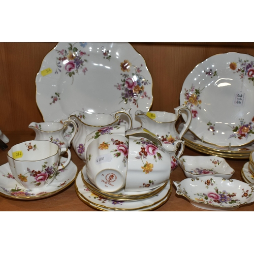 314 - A GROUP OF ROYAL CROWN DERBY 'DERBY POSIES' PATTERN TEAWARE, comprising a cake plate, four side plat... 