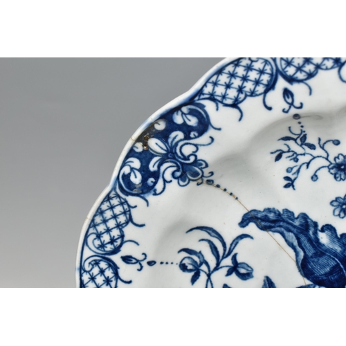 327 - THREE PIECES OF BLUE AND WHITE EIGHTEENTH / NINETEENTH CENTURY PORCELAIN, comprising a Worcester dis... 