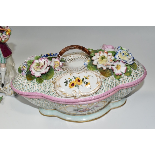 330 - A GROUP OF CONTINENTAL PORCELAIN, comprising a covered Meissen dish decorated with applied flowers, ... 