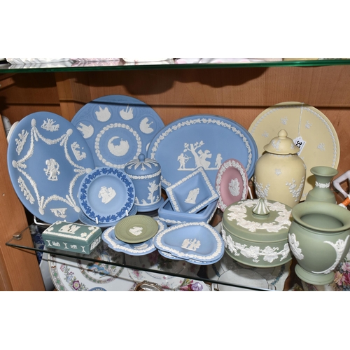 338 - A COLLECTION OF WEDGWOOD JASPERWARE, nineteen in different colours, comprising a pink trinket dish, ... 