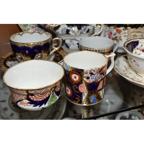 342 - A COLLECTION OF MAINLY NINETEENTH CENTURY TEAWARE, to include a Derby teacup and coffee can, in two ... 