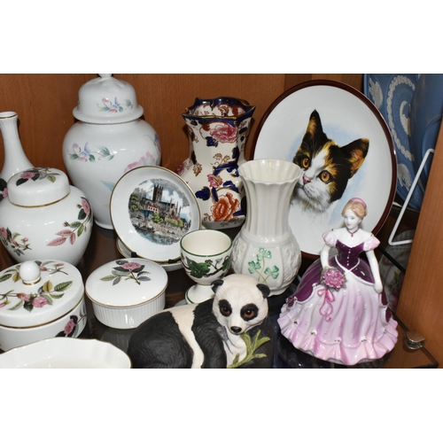 344 - A GROUP OF CERAMIC GIFTWARE, to include a Coalport Debutante 'Marianne' figurine, a Royal Albert Old... 