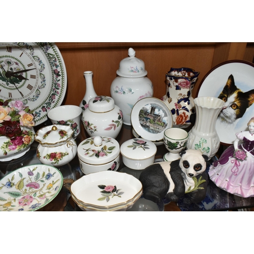 344 - A GROUP OF CERAMIC GIFTWARE, to include a Coalport Debutante 'Marianne' figurine, a Royal Albert Old... 