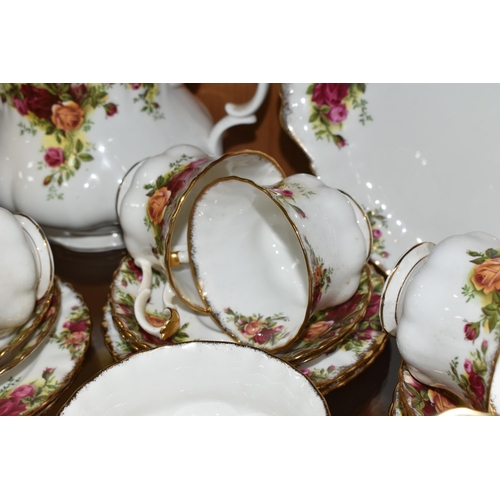 355 - A TWENTY TWO PIECE ROYAL ALBERT OLD COUNTRY ROSES TEA SET, comprising a teapot, a cream jug, a sugar... 