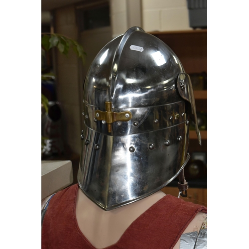 445 - A FULL SET OF ARMOUR AND A MANNEQUIN, full size wearable armour including helmet, breastplate, gaunt... 