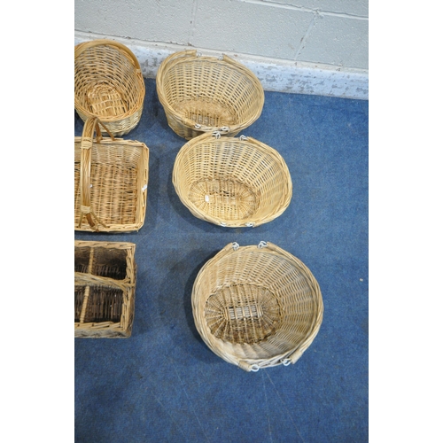 1216 - TWELVE WICKER BASKETS, varying in shape, size, style, etc (condition report: general signs of usage)... 