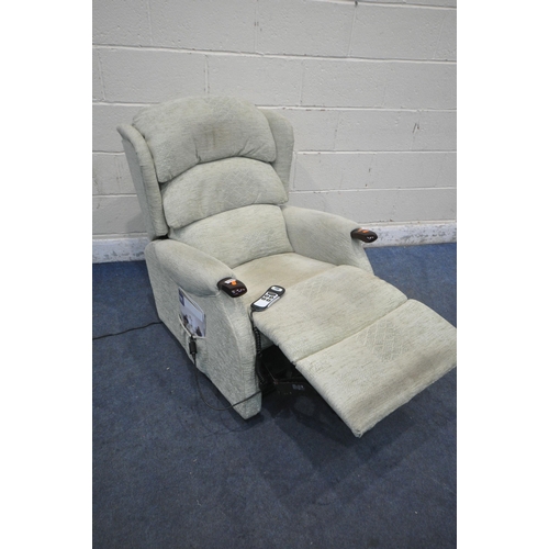 1326 - A HSL GREEN UPHOLSTERED ELECTRIC RISE AND RECLINE ARMCHAIR (PAT pass and working, in need of a minor... 