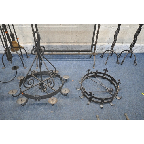 1268 - A SELECTION OF WROUGHT IRON METALWARE, to include two circular chandeliers, mesh fire screen, pair o... 