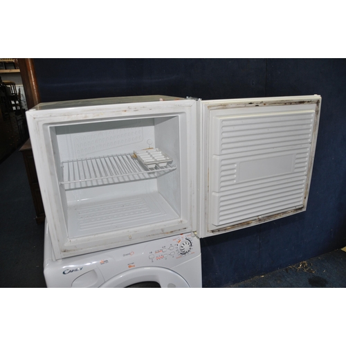 1067 - A ZANUSSI ZFX305W TABLE TOP FREEZER width 53cm depth 58cm height 52cm (PAT pass and working at -18 d... 