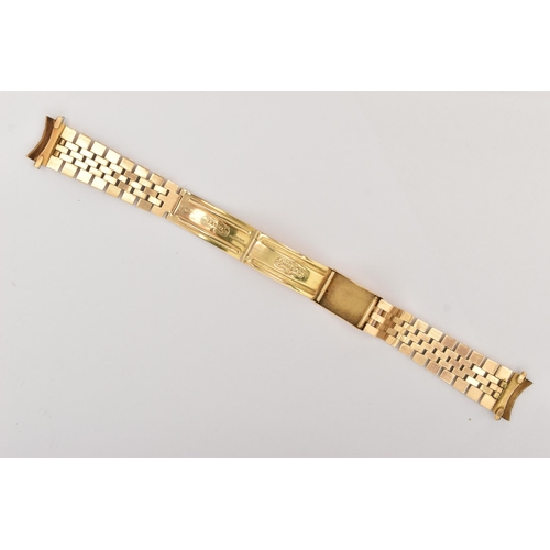 23 - A 1974 YELLOW GOLD ROLEX OYSTER PERPETUAL GMT MASTER WRISTWATCH, model number 1675, believed to be M... 