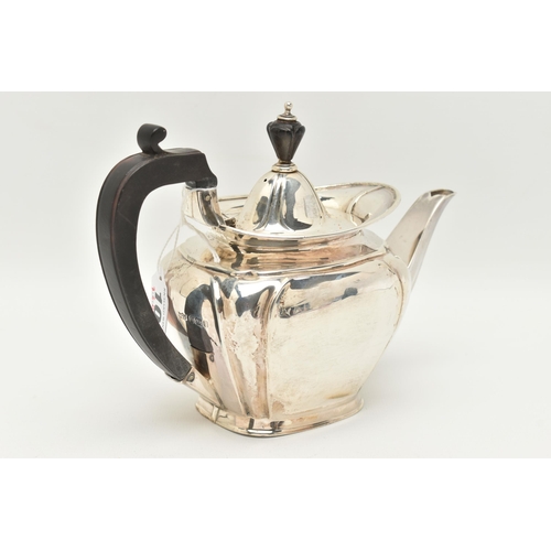 109 - AN EDWARD VII SILVER TEAPOT,  a single person teapot with a black insulator handle, hallmarked 'Mapp... 