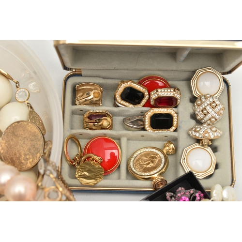 123 - A BOX OF ASSORTED COSTUME JEWELLERY, to include a small ladies key wound silver, open face pocket wa... 