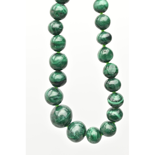 89 - TWO GEMSTONE BEADED NECKLACES, the first a malachite necklace, designed as graduated beads, fitted w... 