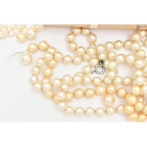 98 - AN ASSORTMENT OF PEARL NECKLACES, to include a baroque fresh water cultured pearl and amethyst three... 